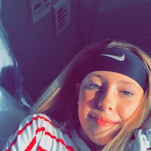 Meet your Posher, Avery